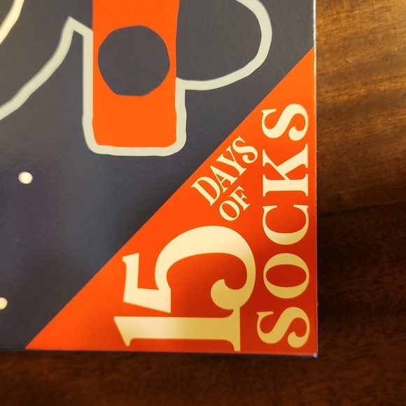 Harry Potter socks! 15 days of socks! Hogwarts Express Christmas edition. - Picture 6 of 9